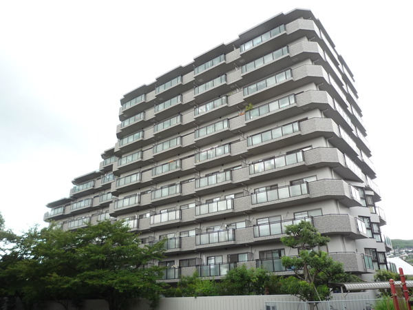 【ドミネ花屋敷】外観 【ドミネ花屋敷】外観