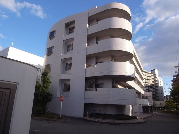 グランドムール多田 2枚目 グランドムール多田