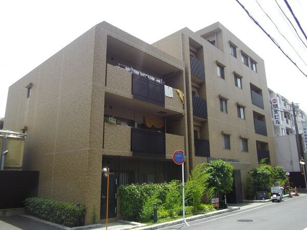 【アルカディーナ西大寺】外観写真 【アルカディーナ西大寺】外観写真