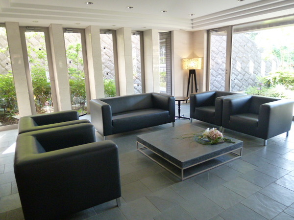 【サーパス富雄駅前】マンション共用部分 【サーパス富雄駅前】マンション共用部分