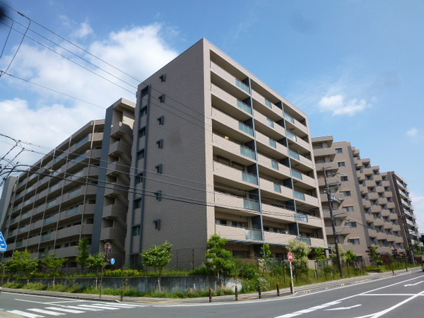 ローレルスクエア学研奈良登美ヶ丘Ⅱ 2枚目 ローレルスクエア学研奈良登美ヶ丘Ⅱ