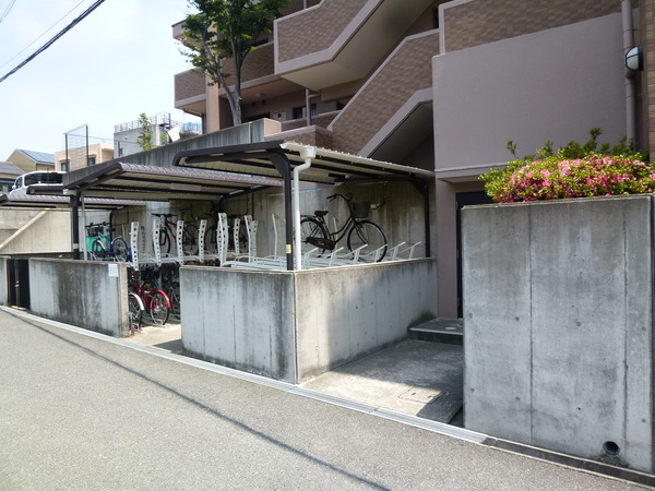 【ネオハイツ学園前南】駐輪場置場 【ネオハイツ学園前南】駐輪場置場