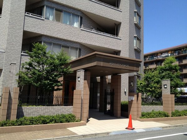 【アーバンビュー翠】エントランス(外) 【アーバンビュー翠】エントランス(外)