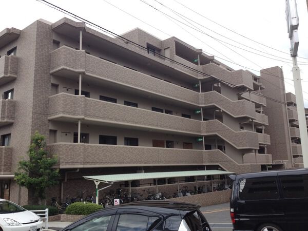 ファミール上安ステーションサイド