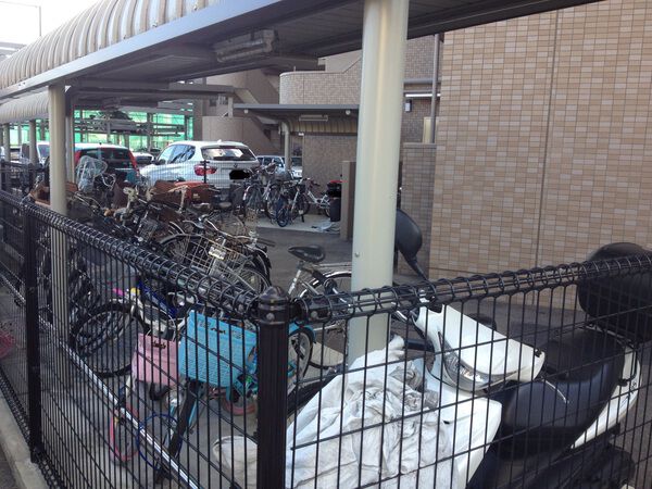 【サーパス祇園】駐輪場