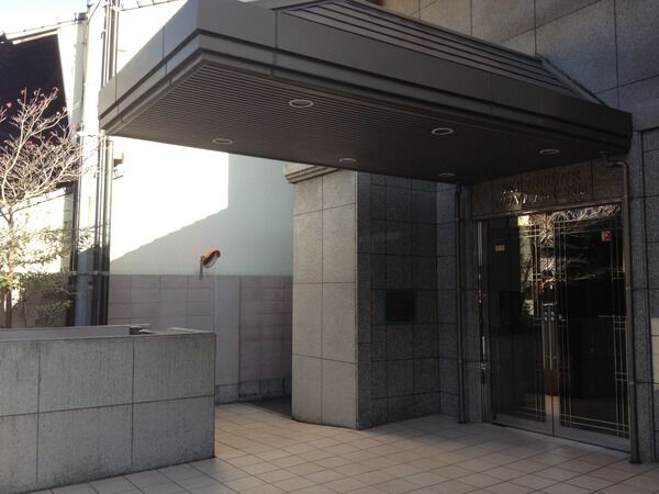 【スカイハイツ祇園弐番館パークサイド】エントランス