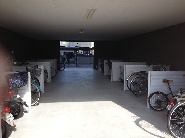 【フローレンス長束グランドアーク】駐輪場 【フローレンス長束グランドアーク】駐輪場