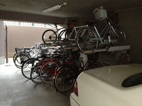 【ベルスター祇園新橋】駐輪場