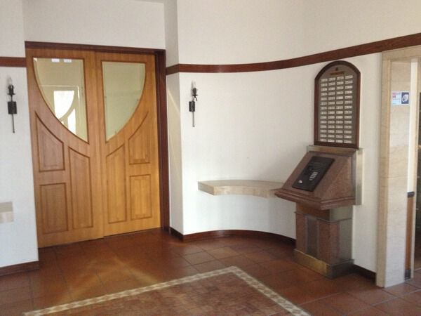 【ジェイシティ古市駅前】エントランス