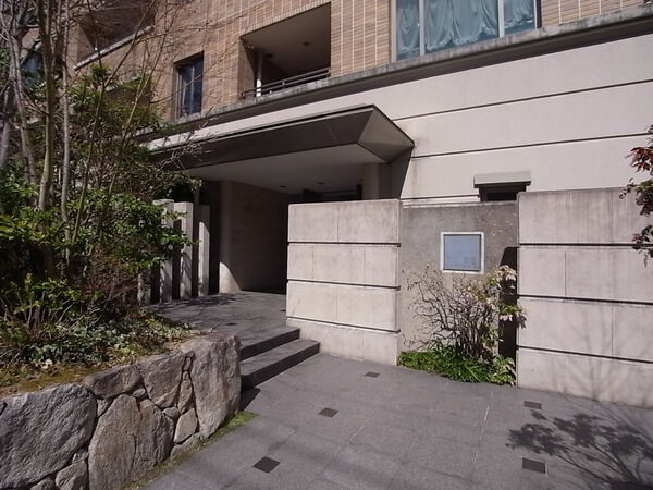 グランドメゾン百道弐番館