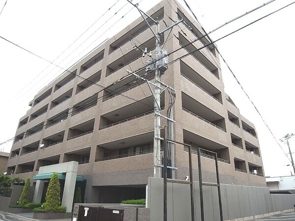 春日公園ガーデンハウス