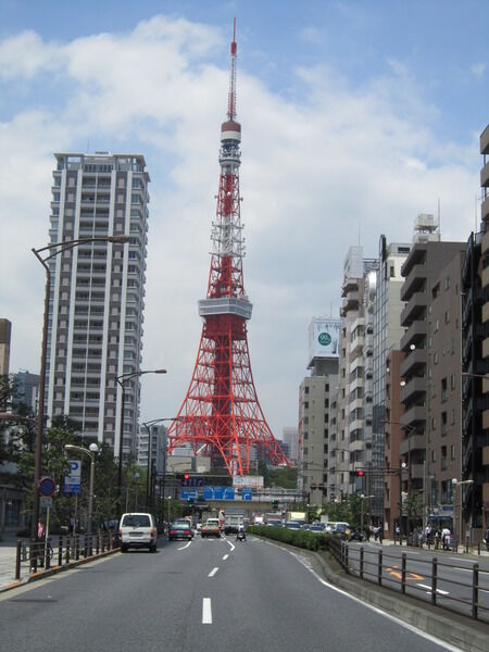 【エルアルカサル三田】前面道路 【エルアルカサル三田】前面道路