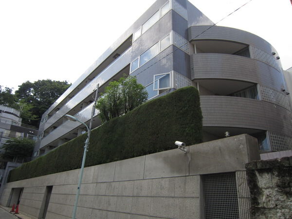 【藤和南麻布ホームズ】外観