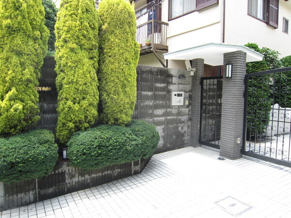 【セボン南麻布】エントランス