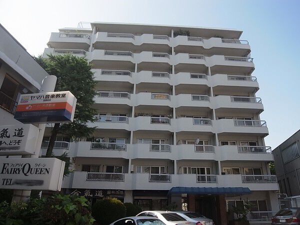 【パシフィック麻布マンション】外観写真２