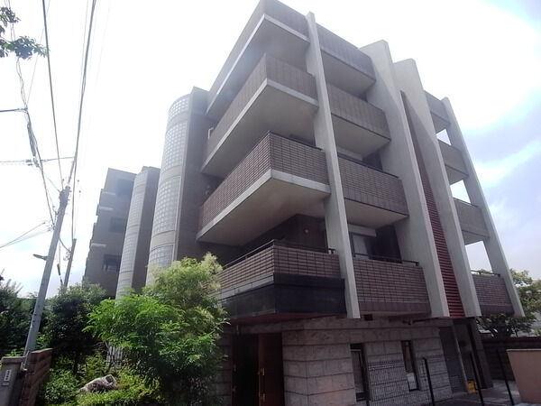 グランシャトレ目白台 3枚目 グランシャトレ目白台