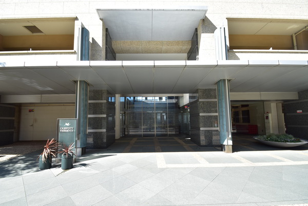 【クレストシティレジデンス】エントランス