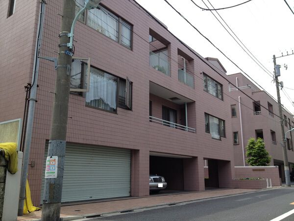 【高輪4丁目パークマンション】外観