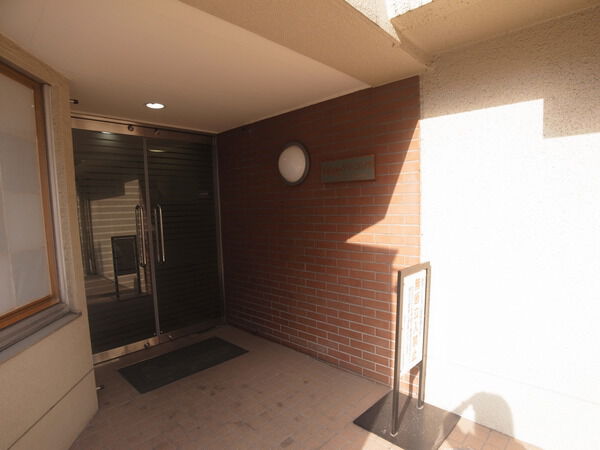【田町グリーンハイツ】エントランス 【田町グリーンハイツ】エントランス