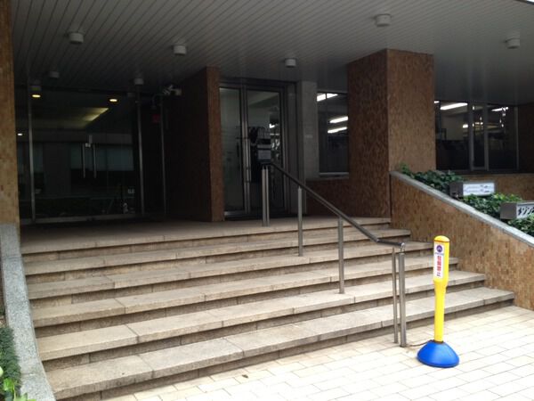 【メゾン南青山】エントランス