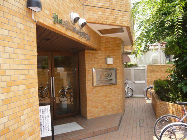 【ライオンズマンション経堂第3】エントランス 【ライオンズマンション経堂第3】エントランス