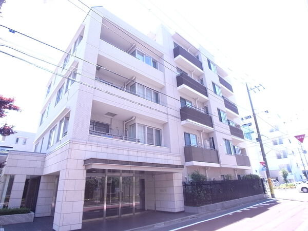 【フォーリアコート千歳船橋】外観