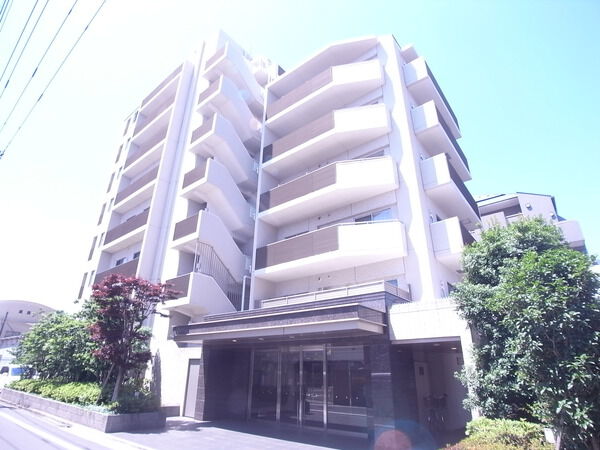 【フォーリアテラス千歳船橋】外観