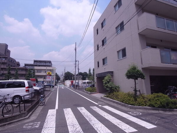 【アイディーコート千歳船橋弐番館】前面道路