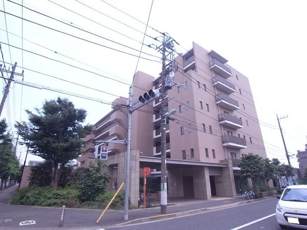 【ソレーヌ世田谷芦花公園】外観 【ソレーヌ世田谷芦花公園】外観