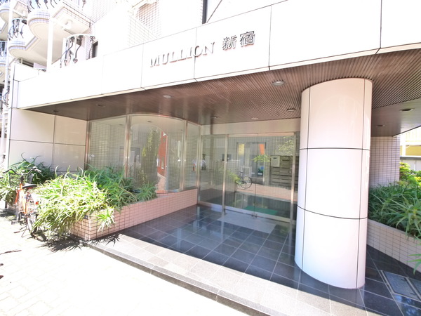【マリオン新宿】エントランス