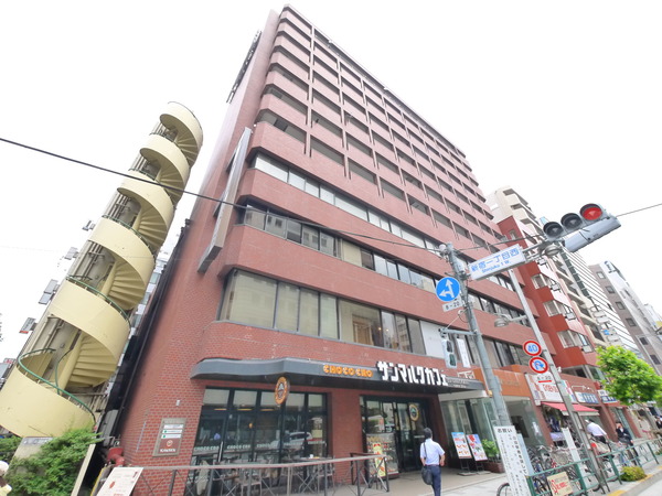 グランドメゾン新宿御苑 2枚目 グランドメゾン新宿御苑