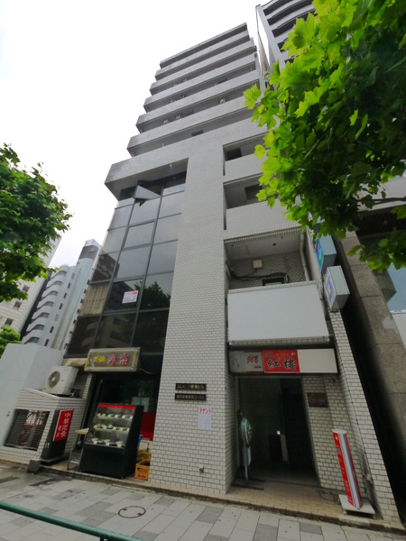 エレメンツ新宿ビル