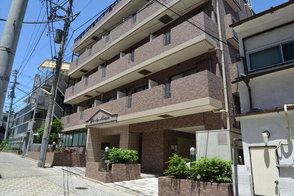 ガラステージ西新宿
