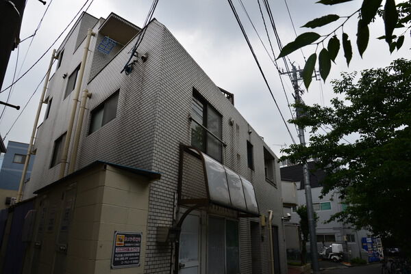 西新宿第２ローヤルコーポ