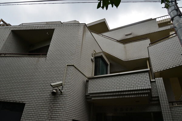 西新宿第２ローヤルコーポ