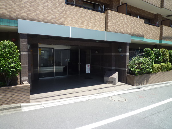 新宿御苑サニーコート
