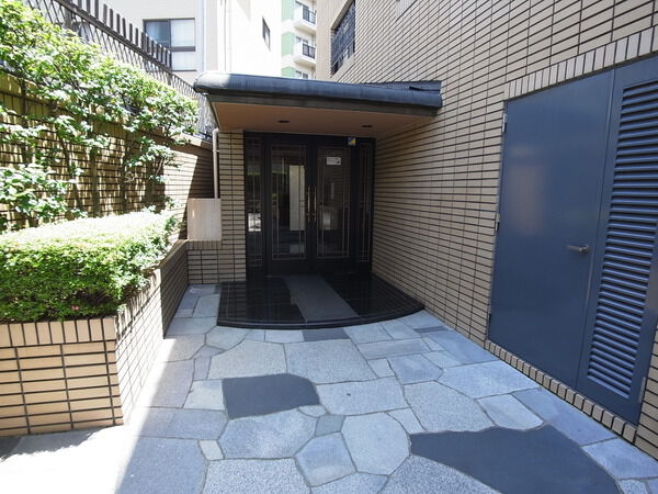 【ベルテ参宮橋Ⅱ】エントランス 【ベルテ参宮橋Ⅱ】エントランス