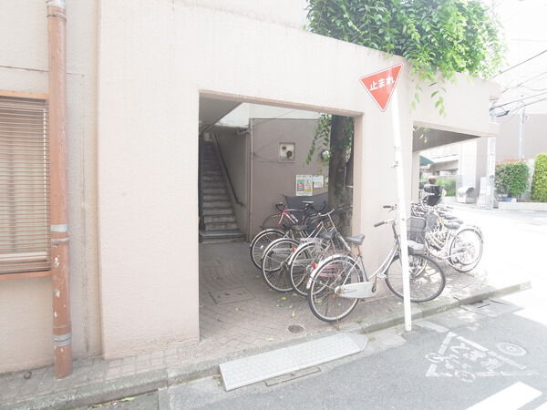 ヤマキ荻窪マンション 2枚目 ヤマキ荻窪マンション