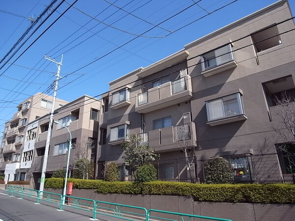 【フェアロージュ杉並桃井】外観