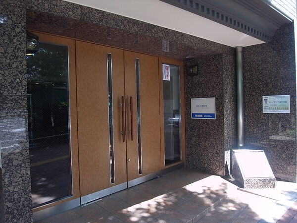 【ステージグランデ高円寺南】エントランス 【ステージグランデ高円寺南】エントランス
