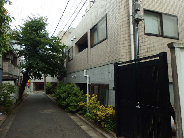 ノバ羽根木 3枚目 ノバ羽根木