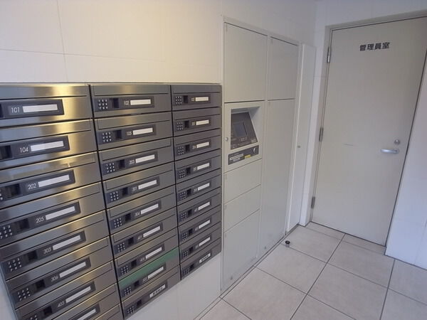 【アクシア代沢】郵便受 【アクシア代沢】郵便受