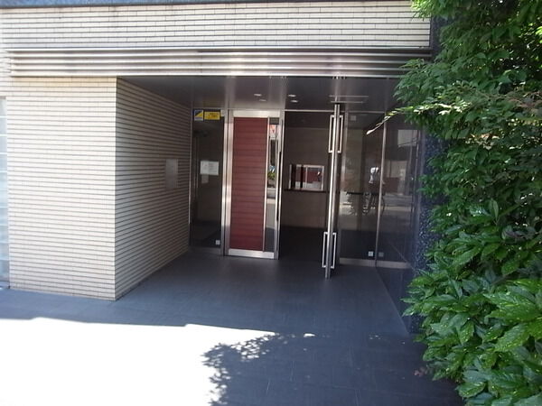 【サンクタス綾瀬ラクスタワー】エントランス 【サンクタス綾瀬ラクスタワー】エントランス