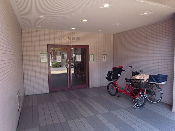 【リプル綾瀬】エントランス 【リプル綾瀬】エントランス