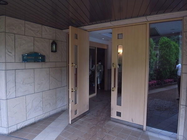 【エンゼルハイム北綾瀬第2】エントランス 【エンゼルハイム北綾瀬第2】エントランス