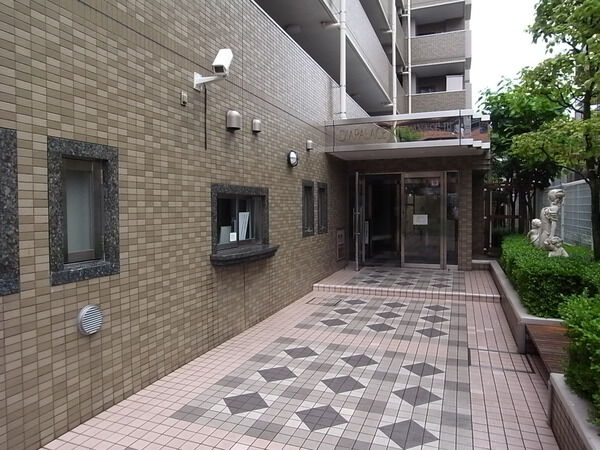 【ダイアパレス北綾瀬Ⅲ】エントランス 【ダイアパレス北綾瀬Ⅲ】エントランス