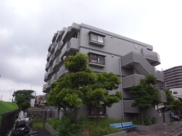 【エンゼルハイム亀有第１】外観写真