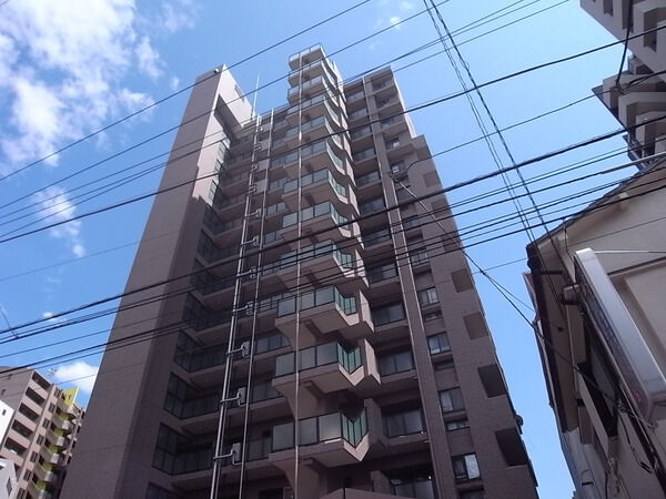 【ライオンズプラザ亀有】外観写真