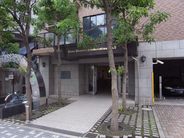 【ライオンズマンション船堀駅前第2】エントランス 【ライオンズマンション船堀駅前第2】エントランス