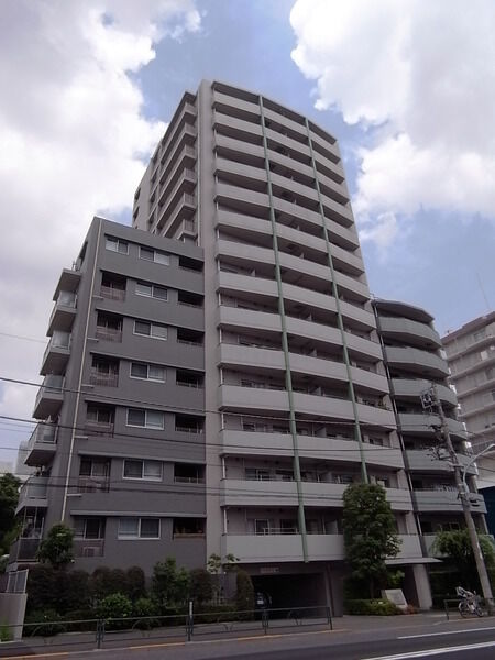 ライオンズシティ東陽町親水公園